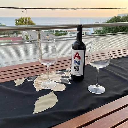 View- Grapevines - Your Sea View Vacation Tatil Evi *